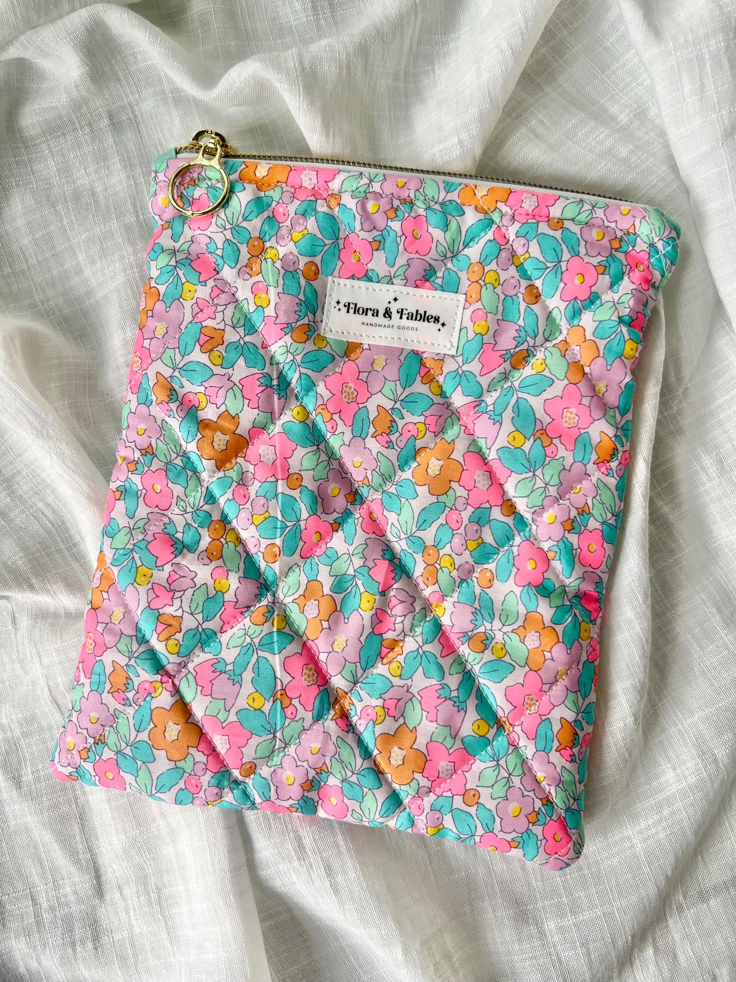 Handmade Zippered Kindle Sleeve Padded E-Reader Case Cover Book Lover Gift Fits kindle 6-Kindle Paperwhite Protective Tablet Pouch