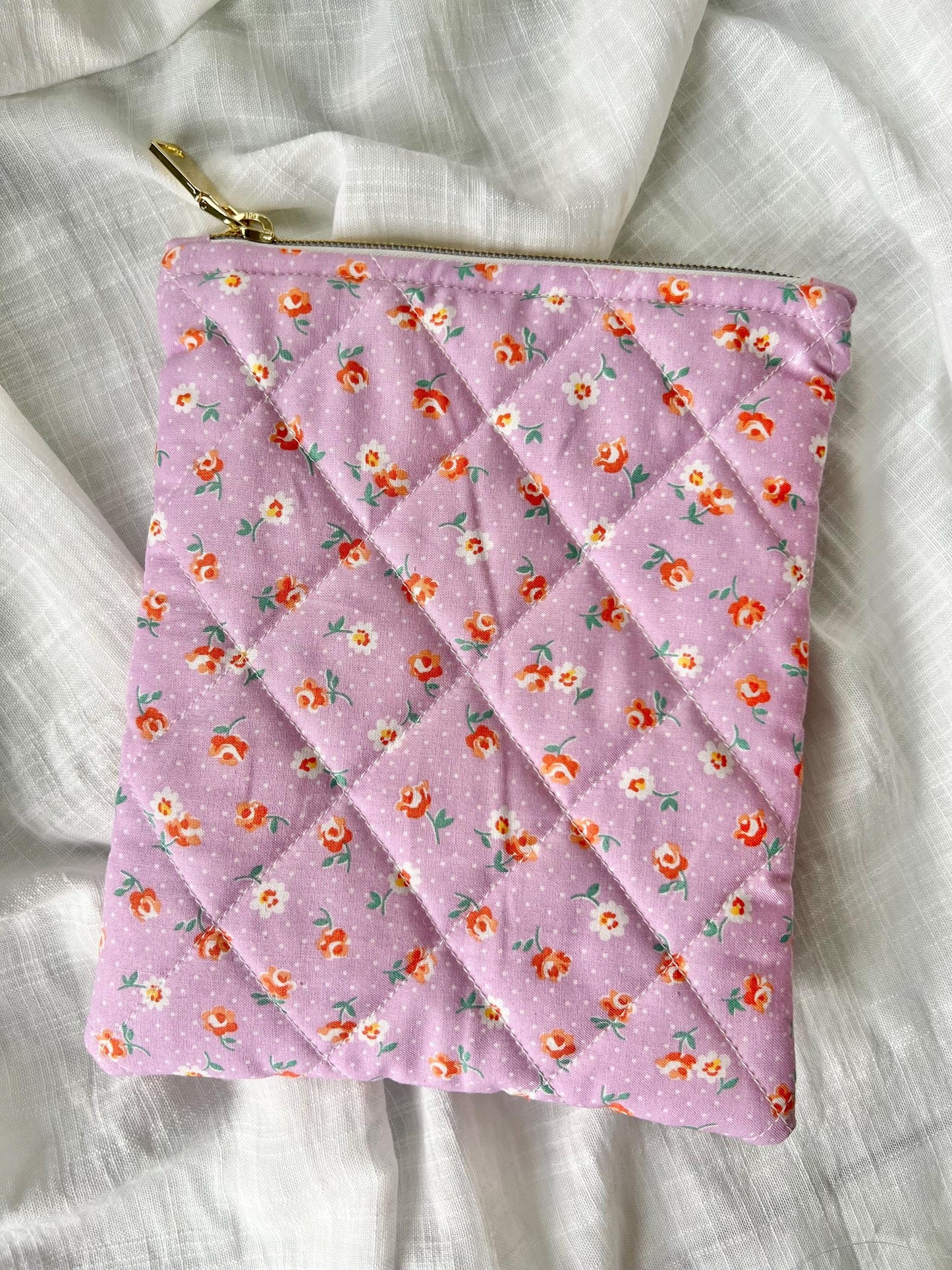 Handmade Zippered Kindle Sleeve Padded E-Reader Case Cover Book Lover Gift Fits kindle 6-Kindle Paperwhite Protective Tablet Pouch