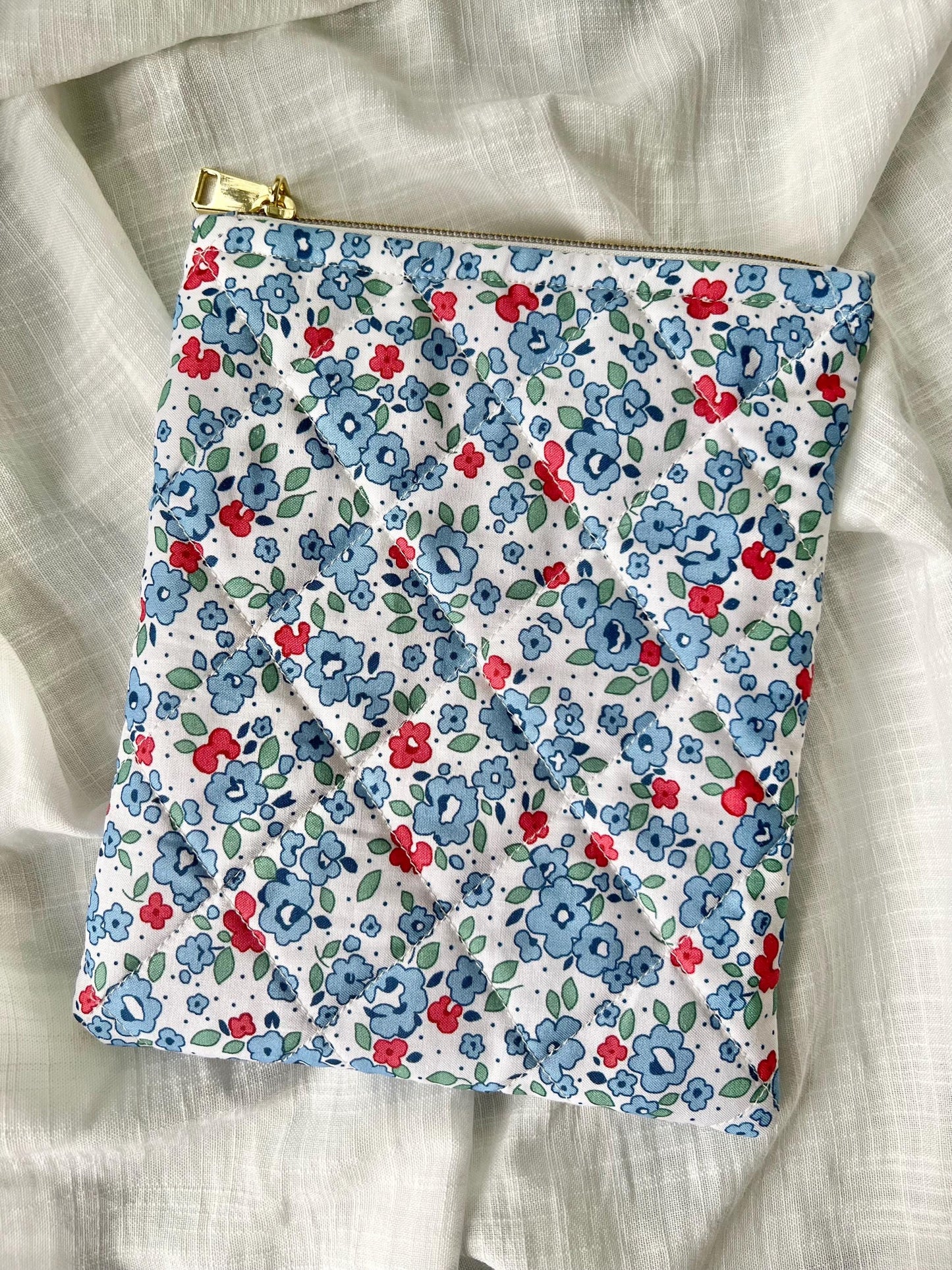 Handmade Zippered Kindle Sleeve Padded E-Reader Case Cover Book Lover Gift Fits kindle 6-Kindle Paperwhite Protective Tablet Pouch