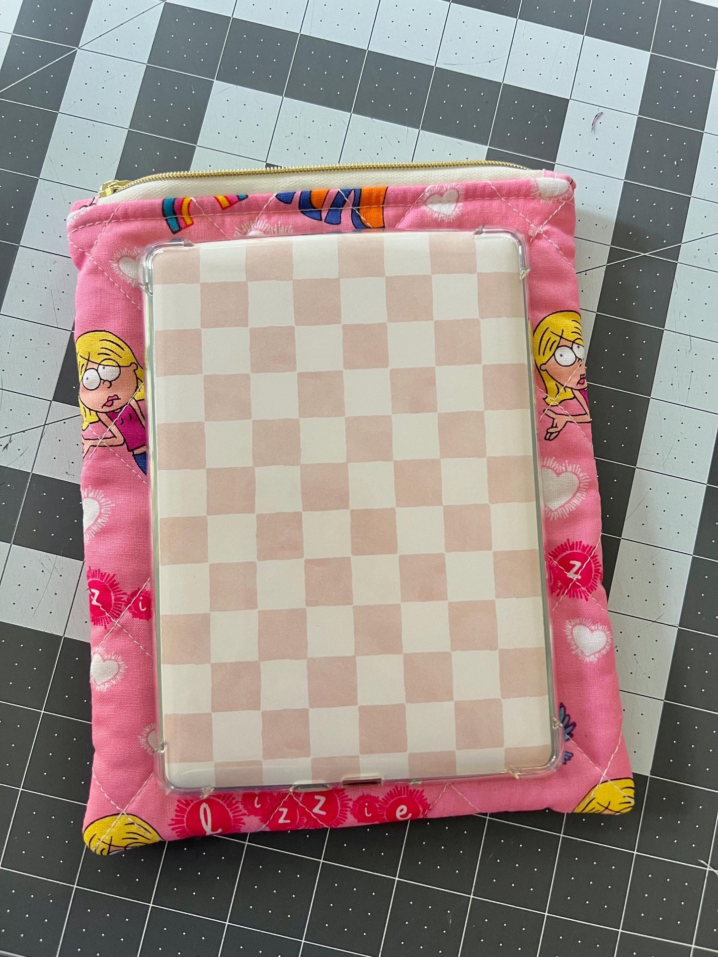 Handmade quilted Kindle sleeve with zipper- Lizzie McGuire