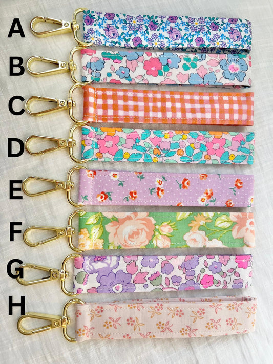Wristlet Keychain with Swivel Hook  Handmade Fabric Key Fob  Keychain Bracelet for Women  Teacher Gift  Cute Bag Accessory